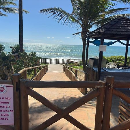 Flat Guarajuba 4 Quartos Terreo A Beira Mar - Pe Na Areia - Governanca Com Arrumadeira E Wi Fi Inclusos Camassari Luaran gambar
