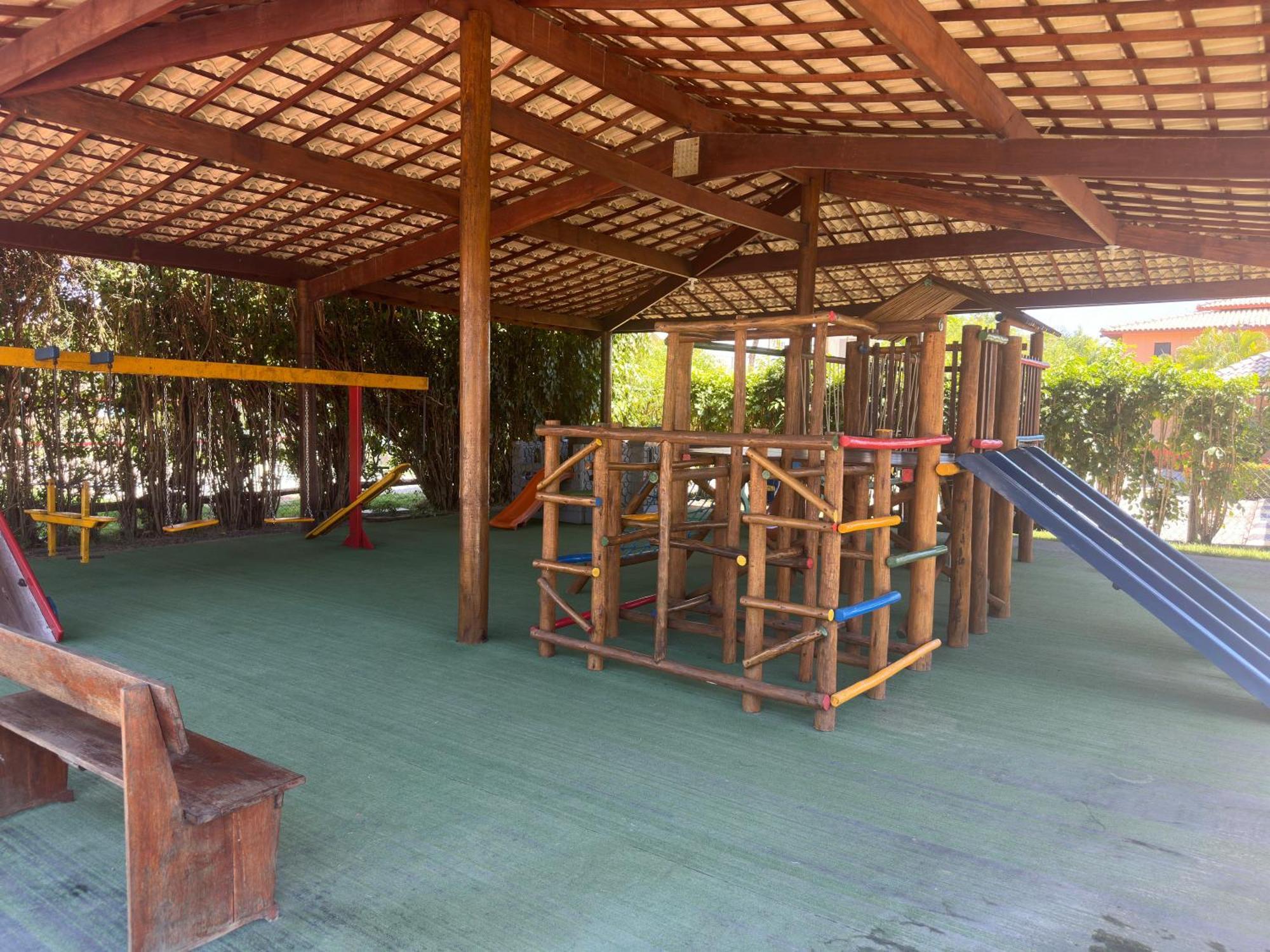 Flat Guarajuba 4 Quartos Terreo A Beira Mar - Pe Na Areia - Governanca Com Arrumadeira E Wi Fi Inclusos Camassari Luaran gambar
