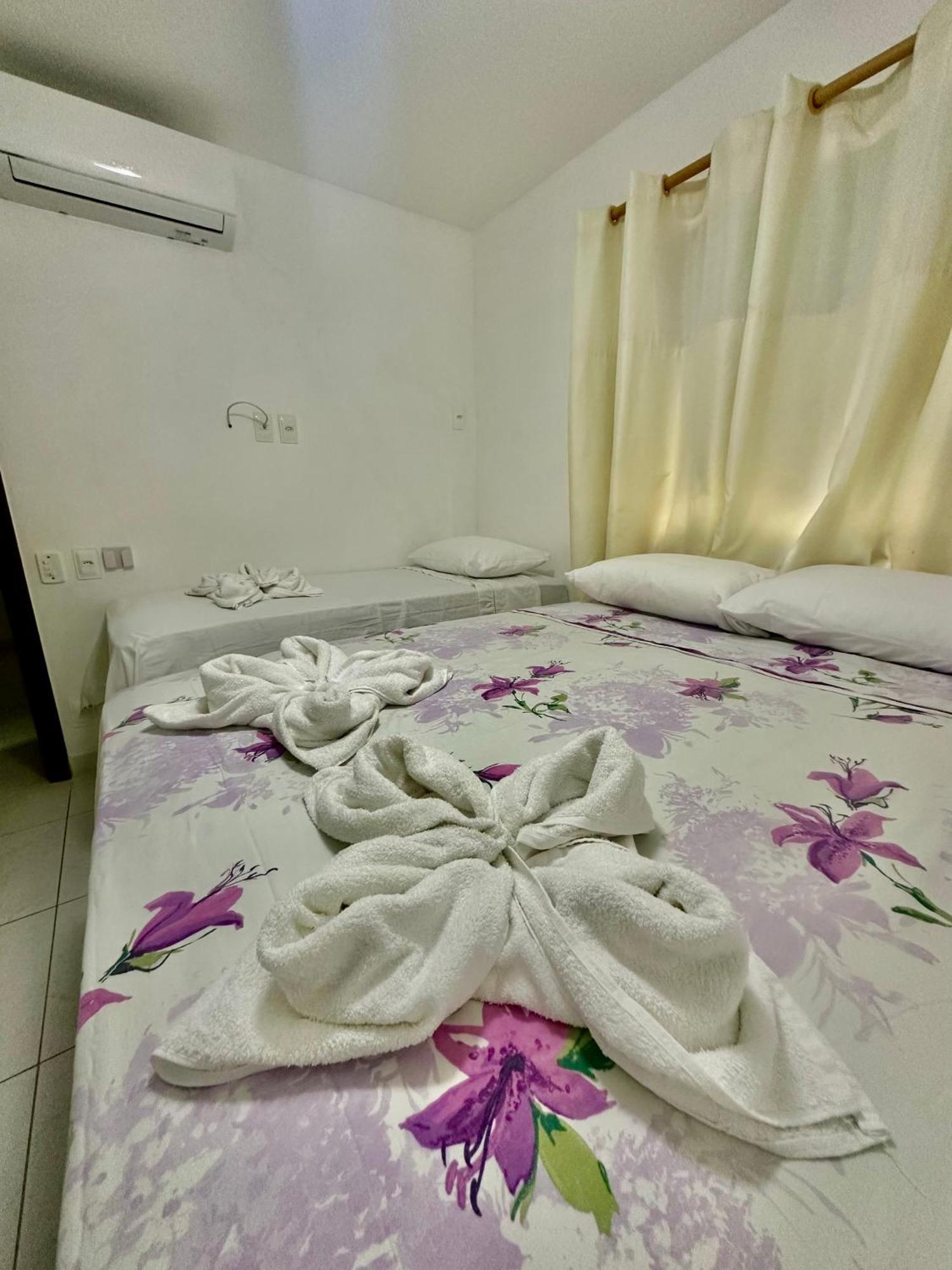 Flat Guarajuba 4 Quartos Terreo A Beira Mar - Pe Na Areia - Governanca Com Arrumadeira E Wi Fi Inclusos Camassari Luaran gambar