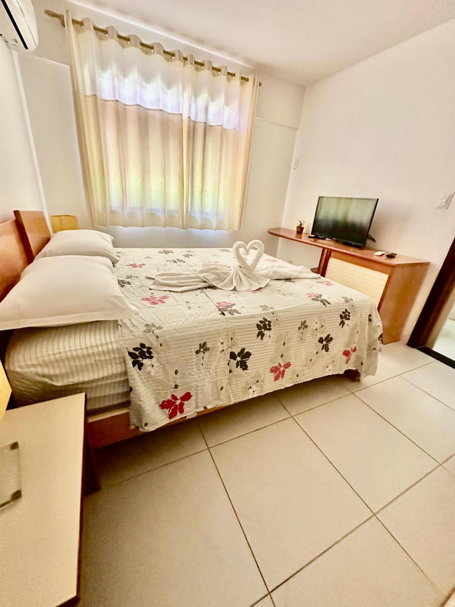 Flat Guarajuba 4 Quartos Terreo A Beira Mar - Pe Na Areia - Governanca Com Arrumadeira E Wi Fi Inclusos Camassari Luaran gambar