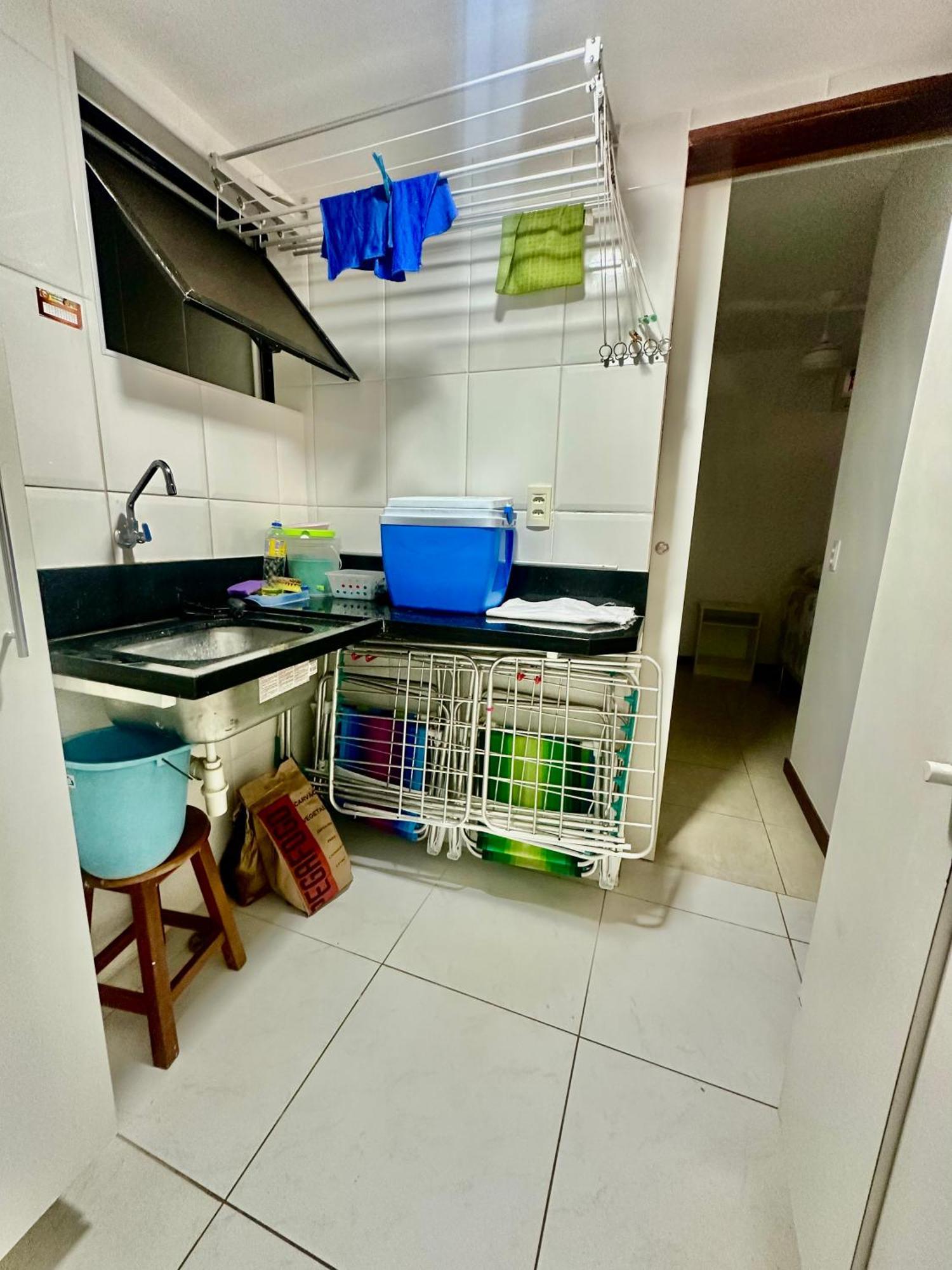 Flat Guarajuba 4 Quartos Terreo A Beira Mar - Pe Na Areia - Governanca Com Arrumadeira E Wi Fi Inclusos Camassari Luaran gambar